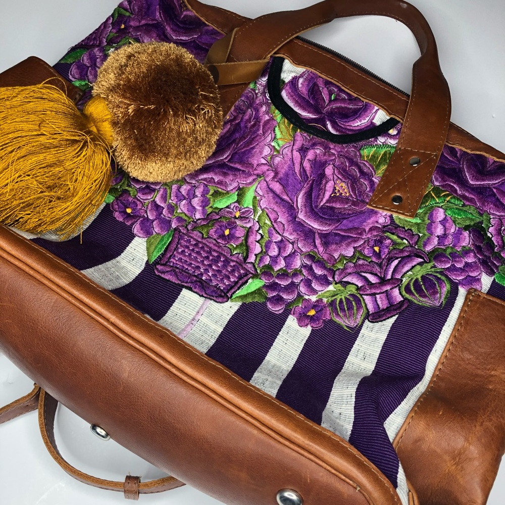 Nena & co convertible day bag!!